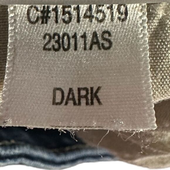 Altar’d state denim destressed cuffed shorts. Great condition. - Picture 10 of 10